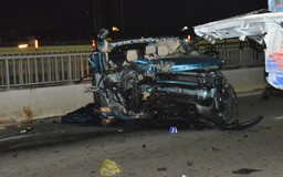 Tai nạn trên cầu Sài Gòn, 1 cô gái tử vong bên chiếc Range Rover