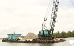 Campuchia chính thức cấm xuất khẩu cát
