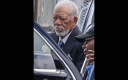 Morgan Freeman trở lại phim trường sau bê bối tình dục