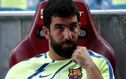 Sao Barca đánh nhà báo, bị gạch tên khỏi đội tuyển quốc gia