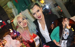 Giới trẻ Sài Gòn đón Halloween sớm trên phố Tây