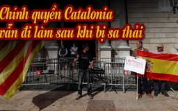 Chính quyền Catalonia trở lại làm việc, thách thức Madrid