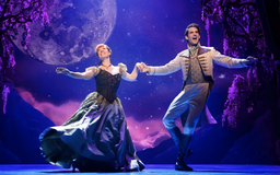 'Frozen' - Nữ hoàng băng giá lên sân khấu Broadway