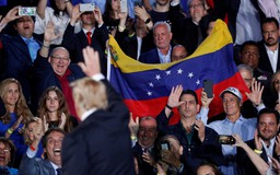 Tổng thống Trump tăng sức ép lên quân đội Venezuela