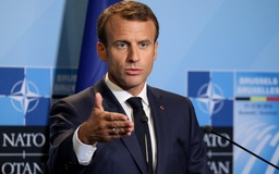 Lo Tổng thống Trump khó lường, Tổng thống Macron cảnh báo NATO đang 'chết não'