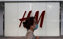 H&M, Nike, Adidas 'gặp vạ' ở Trung Quốc vì vấn đề Tân Cương