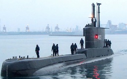 Hy vọng cứu 53 thủy thủ tan biến sau khi tìm thấy tàu ngầm Indonesia