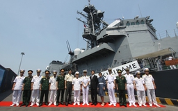 Cận cảnh 2 khu trục hạm Nhật Bản thăm Đà Nẵng