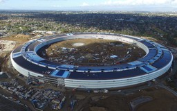 Apple tung đoạn video giới thiệu trụ sở 'phi thuyền' sắp khai trương