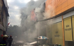 [CLIP] Cháy lớn giữa trung tâm Sài Gòn