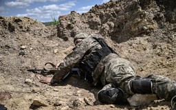 Ukraine “đau đớn", nhưng kết quả ở Donbass sẽ quyết định toàn bộ cuộc xung đột