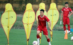 Tiền vệ Huy Hùng: ‘Thất bại năm 2014 là bài học đắt giá cho tuyển Việt Nam’