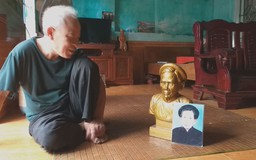Độc đáo nghề tạc tượng truyền thần ở làng Bảo Hà