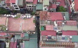 “Điểm nóng” Covid-19 mới nhất ở Hà Nội nhìn từ góc máy trên cao