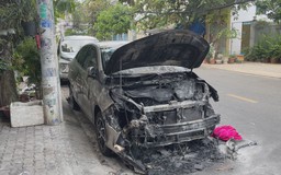 Điều tra nghi án châm lửa đốt 3 ô tô tại quận 7