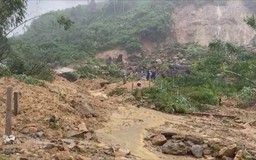 Kinh hoàng sạt lở núi ở thủy điện Kà Tinh, 1 kỹ sư mất tích