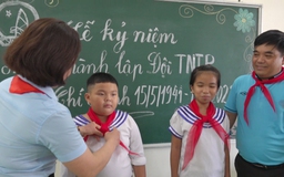 Thiếu nhi ở Trường Sa với ngày thành lập Đội thiếu niên tiền phong Hồ Chí Minh