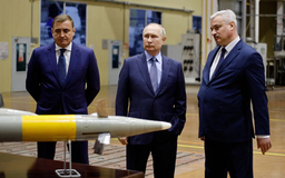Tổng thống Putin kêu gọi công nghiệp quốc phòng Nga cải tiến dựa trên kinh nghiệm chiến trường