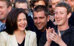 Mark Zuckerberg từ chối rời chức Chủ tịch Facebook