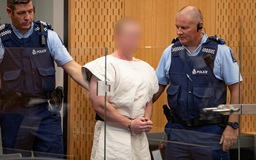 Cảnh sát Úc xét nhà của hung thủ chính trong vụ xả súng ở New Zealand