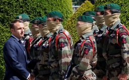 Pháp lo cho an toàn của binh sĩ ở Syria vì Mỹ rút quân