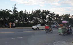 Thi thể cháy đen ở bờ biển Đà Nẵng bên xe máy bị tháo biển số