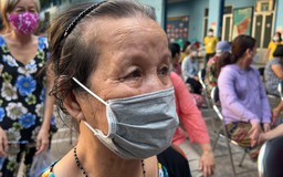 Ký ức ngày Sài Gòn dịch bệnh của cụ bà trong siêu thị Tết 0 đồng