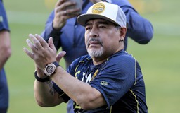 CLB hạng thấp của Mexico trả lương cho Maradona cao gấp 7 lần HLV Park