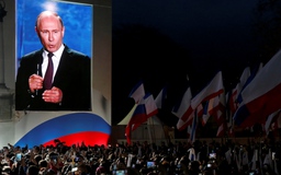 Tổng thống Ukraine chỉ trích bầu cử ở Nga