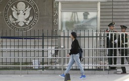 Nhân viên ngoại giao Mỹ tại Trung Quốc nghi mắc bệnh bí ẩn