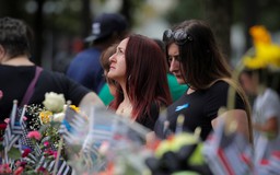 Lầu Năm Góc treo đại kỳ kỷ niệm 18 năm vụ tấn công khủng bố 11.9