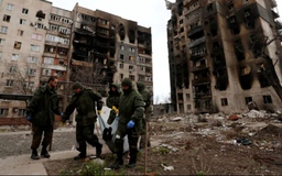 Nga rút hết quân quanh Kyiv, Chernihiv; Mariupol nguy ngập