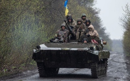 Anh săn vũ khí Liên Xô, Nga để cung cấp cho Ukraine vì là 'lựa chọn tốt nhất'