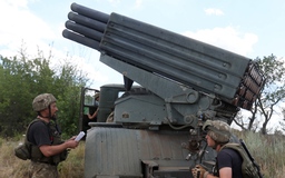 Ukraine dọa tấn công Crimea bằng vũ khí tầm xa của Mỹ, Nga nói gì?