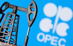 Nhà Trắng nói OPEC+ 'đứng về phía Nga' khi giảm mạnh sản lượng dầu