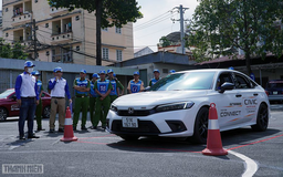 Honda tập huấn lái xe cho cả cảnh sát: Khi an toàn là trên hết