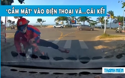 Shipper ôm cua lao thẳng vào ô tô vì mãi 'cắm mặt' vô điện thoại