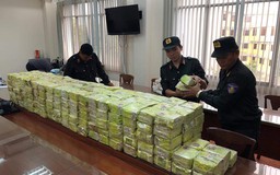 Công an bắt xe bán tải đầy ắp ma túy ở Sài Gòn: 'Thật kinh khủng!'