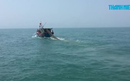 Cận cảnh tàu cá tận diệt thủy sản bằng xung điện, lưới giã cào