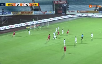 Highlight Thép Xanh Nam Định 0-2 Công An Hà Nội: Xuân Son trầm tư trên khán đài
