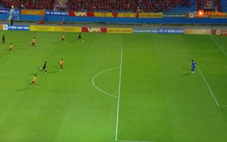 Highlight CLB Ninh Bình 4-3 HAGL: Rượt đuổi 7 bàn nghẹt thở, 2 thẻ đỏ và ngôi đầu đổi chủ