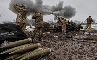 NATO kêu gọi tăng sản xuất đạn để tiếp tế cho Ukraine
