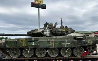 Xe tăng T-90 Nga xuất hiện trên đất Mỹ, Lầu Năm Góc nói gì?