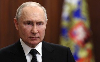 Tổng thống Putin nói chiến dịch tại Ukraine là 'ưu tiên một', chú trọng tăng vũ khí
