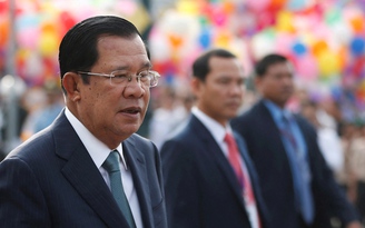 Thủ tướng Hun Sen: Sử dụng bom chùm Mỹ, 'nạn nhân thật sự sẽ là người Ukraine'
