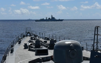 Nhóm tàu chiến Trung Quốc xuất hiện ngoài khơi Alaska