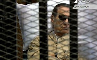 Cựu tổng thống Ai Cập Hosni Mubarak lãnh án chung thân