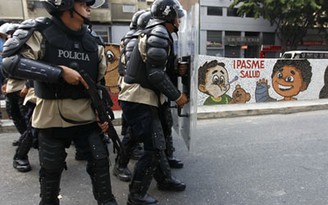 Venezuela báo động âm mưu bạo loạn Venezuela báo động âm mưu bạo loạn