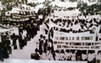 Hải chiến Hoàng Sa: Tuyên cáo ngày 14.2.1974 của Chính phủ Việt Nam Cộng Hòa Hải chiến Hoàng Sa: Tuyên cáo ngày 14.2.1974 của Chính phủ Việt Nam Cộng Hòa