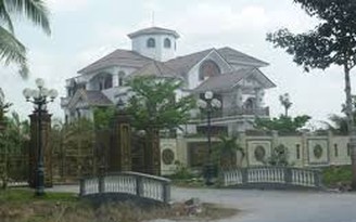 Bến Tre kiểm điểm việc cấp đất sai cho ông Trần Văn Truyền Bến Tre kiểm điểm việc cấp đất sai cho ông Trần Văn Truyền